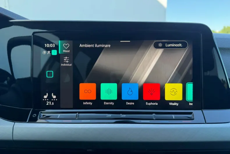 Volkswagen Golf din 2021 cu 166.300 km - oferta VOL136457 - foto 18