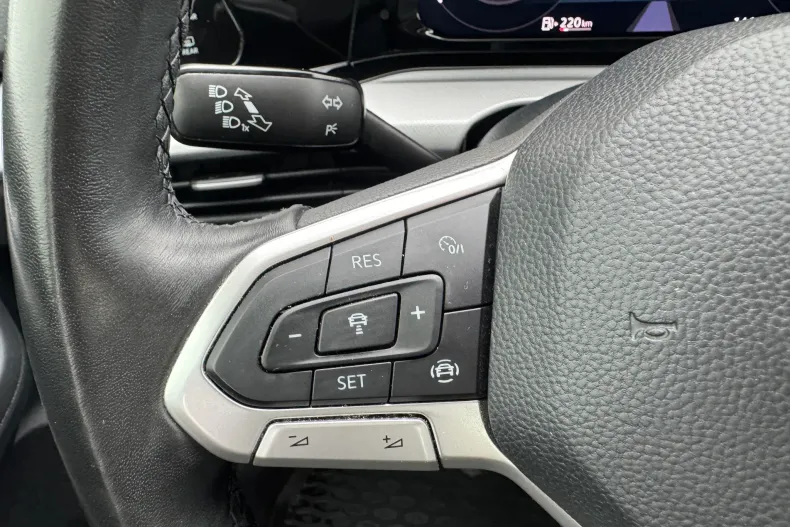 Volkswagen Golf din 2022 cu 161.000 km - oferta VOL136463 - foto 11