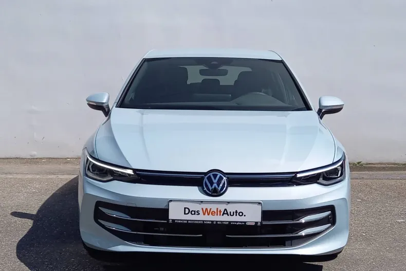 Volkswagen Golf din 2024 cu 6.000 km - oferta VOL136467 - foto 2