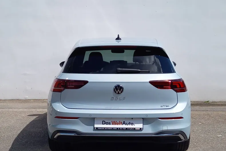 Volkswagen Golf din 2024 cu 6.000 km - oferta VOL136467 - foto 4