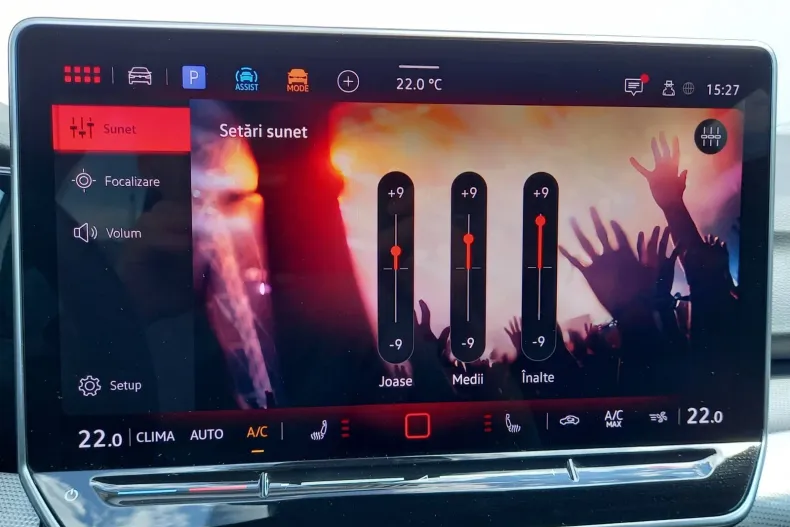 Volkswagen Golf din 2024 cu 6.000 km - oferta VOL136467 - foto 17