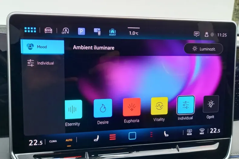 Volkswagen Tiguan din 2024 cu 5.860 km - oferta VOL136472 - foto 18