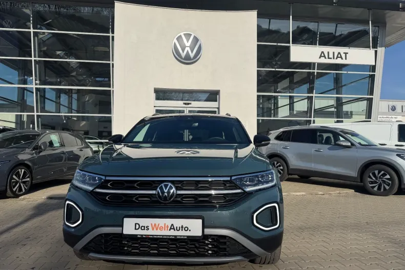 Volkswagen T-Roc din 2024 cu 5.000 km - oferta VOL136473 - foto 1
