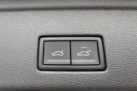 Volkswagen Touareg din 2021 cu 98.000 km - oferta VOL136474 - foto 28