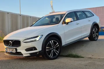 Volvo V90 din 2021 - oferta VOL136477
