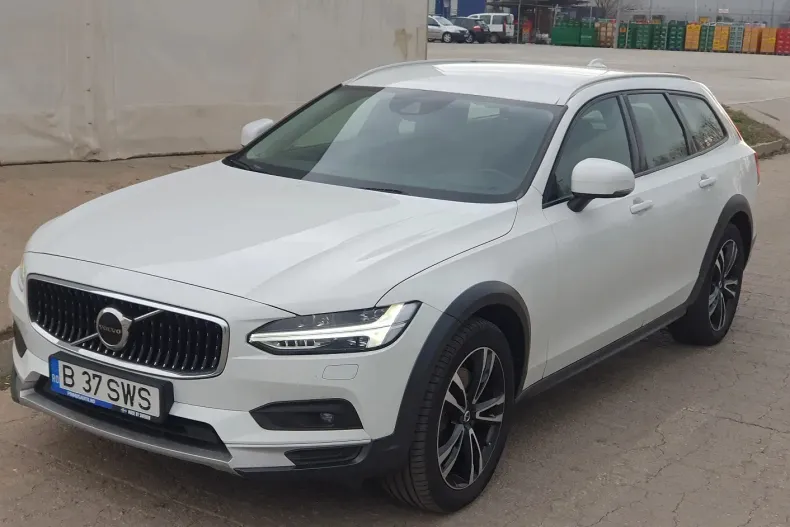 Volvo V90 din 2021 cu 97.650 km - oferta VOL136477 - foto 24