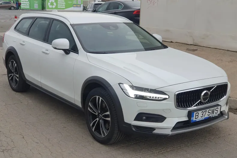 Volvo V90 din 2021 cu 97.650 km - oferta VOL136477 - foto 25