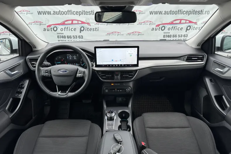 Ford Focus din 2022 cu 27.372 km - oferta FOR136483 - foto 9