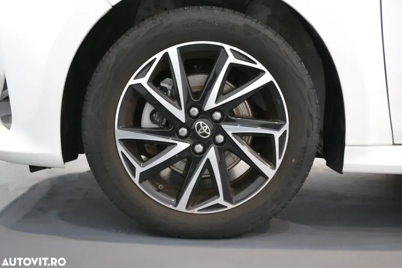 Toyota Yaris din 2022 cu 13.123 km - oferta TOY136489 - foto 5