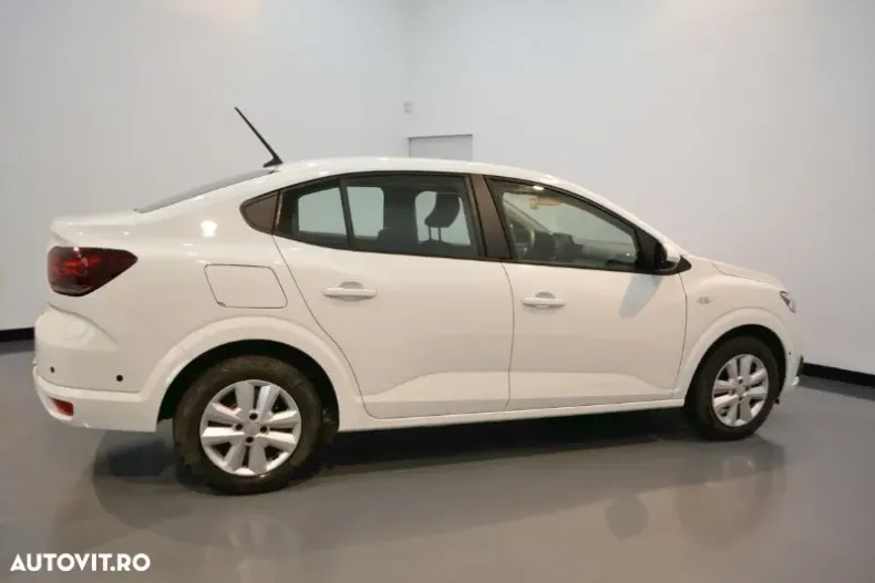 Dacia Logan din 2023 cu 89.604 km - oferta DAC136490 - foto 4