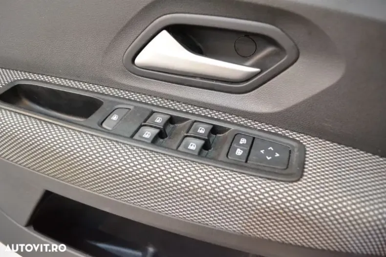 Dacia Logan din 2023 cu 89.604 km - oferta DAC136490 - foto 23