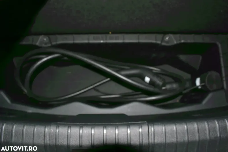 Renault Megane din 2023 cu 16.320 km - oferta REN136491 - foto 21