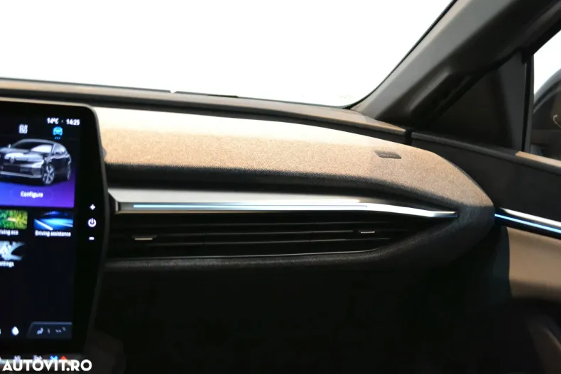 Renault Megane din 2023 cu 16.320 km - oferta REN136491 - foto 24