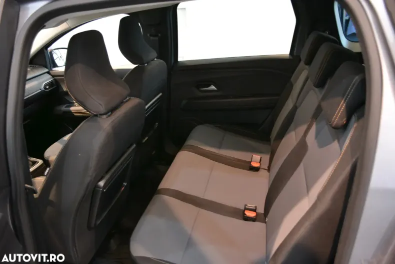 Dacia Jogger din 2024 cu 40.293 km - oferta DAC136509 - foto 7