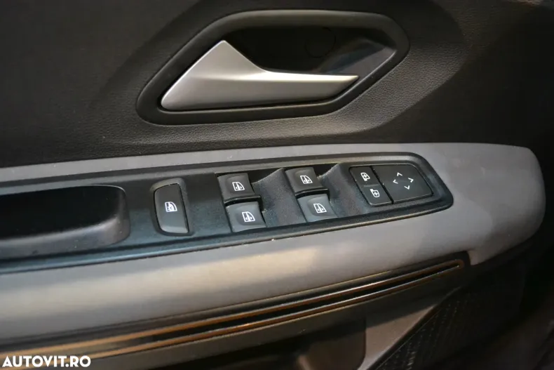 Dacia Jogger din 2024 cu 40.293 km - oferta DAC136509 - foto 12