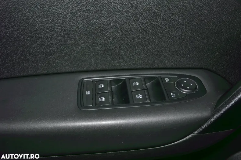 Renault Captur din 2022 cu 47.717 km - oferta REN136510 - foto 17