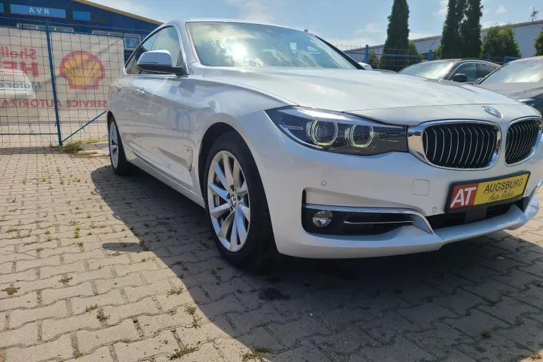 BMW Seria 3 din 2019 cu 96.660 km - oferta BMW136515 - foto 11