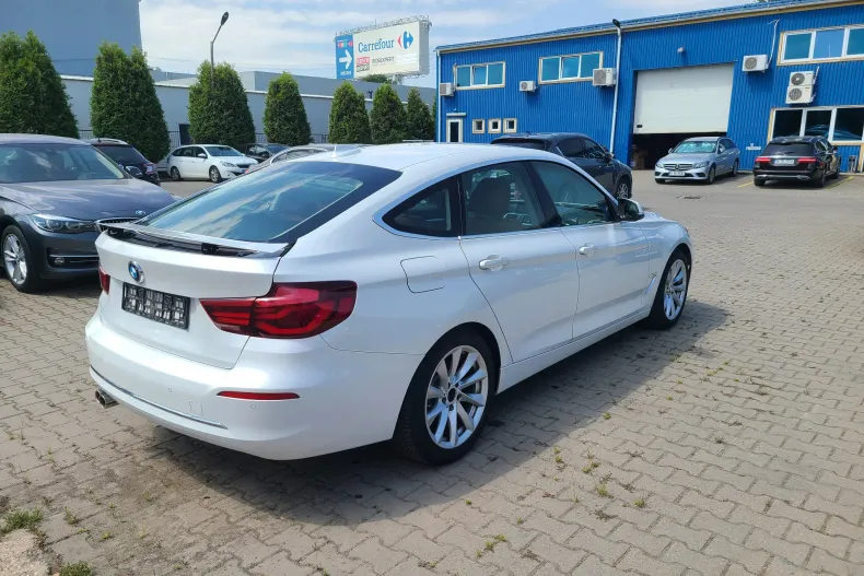BMW Seria 3 din 2019 cu 96.660 km - oferta BMW136515 - foto 15