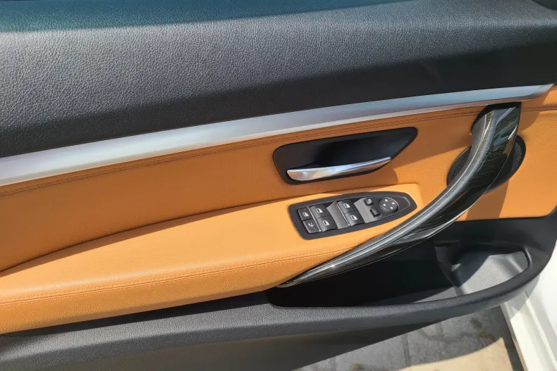 BMW Seria 3 din 2019 cu 96.660 km - oferta BMW136515 - foto 27