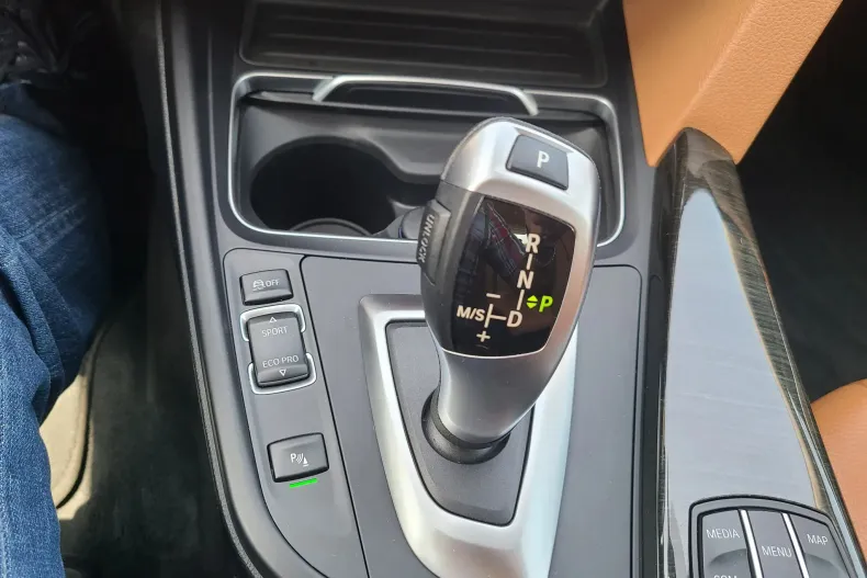 BMW Seria 3 din 2019 cu 96.660 km - oferta BMW136515 - foto 33