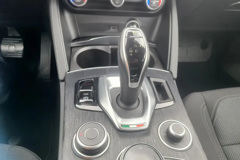 Alfa Romeo Stelvio din 2021 cu 112.365 km - oferta ALF136516 - foto 23