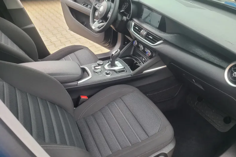 Alfa Romeo Stelvio din 2021 cu 112.365 km - oferta ALF136516 - foto 28