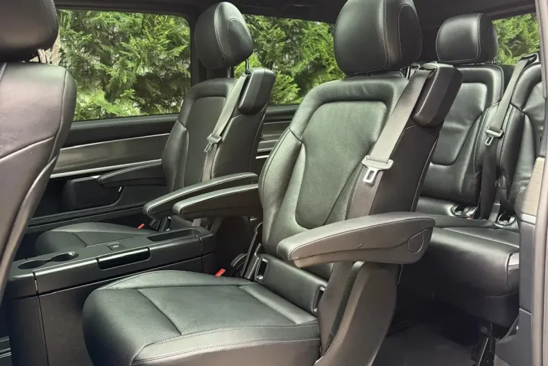 Mercedes-Benz V din 2021 cu 18.000 km - oferta MER136519 - foto 10