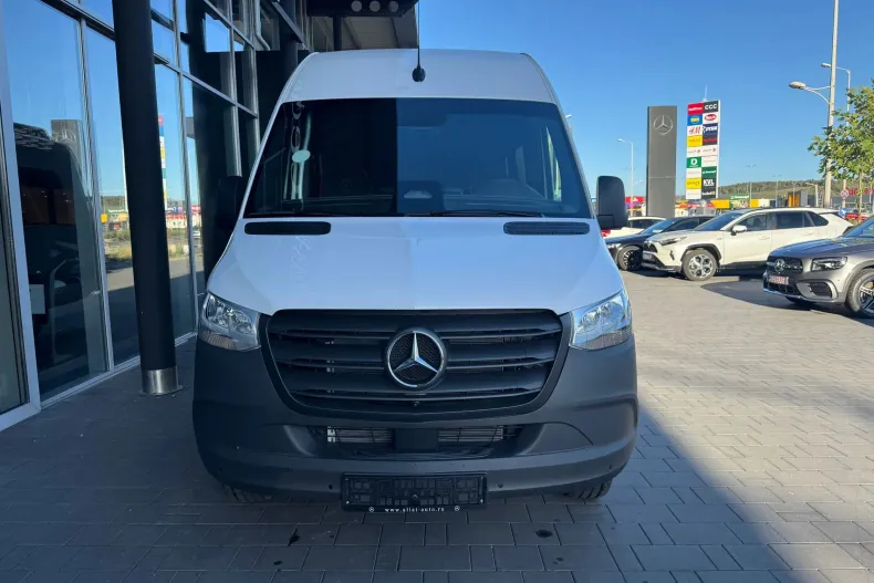 Mercedes-Benz Sprinter din 2024 cu 10 km - oferta MER136520 - foto 4