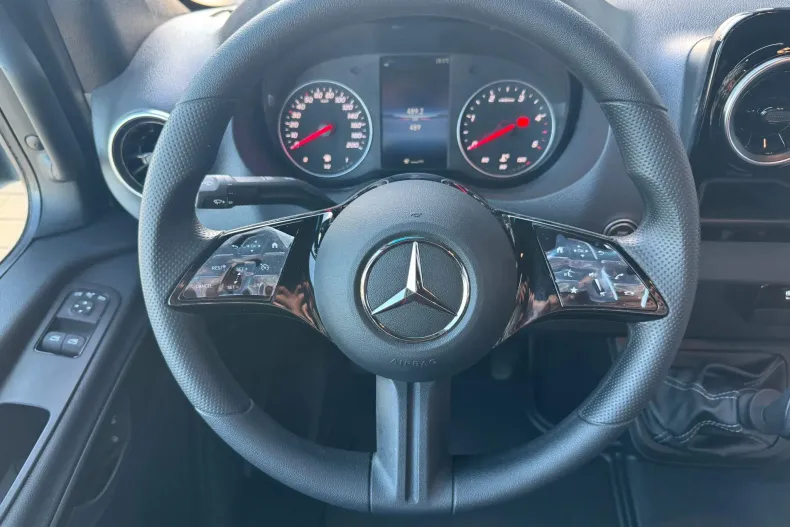 Mercedes-Benz Sprinter din 2024 cu 10 km - oferta MER136520 - foto 10