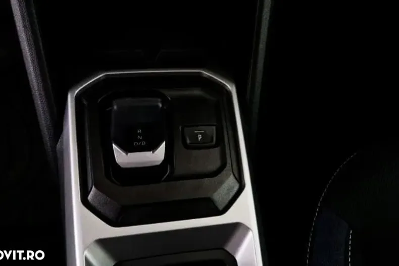 Dacia Duster din 2025 cu 4.951 km - oferta DAC136522 - foto 16