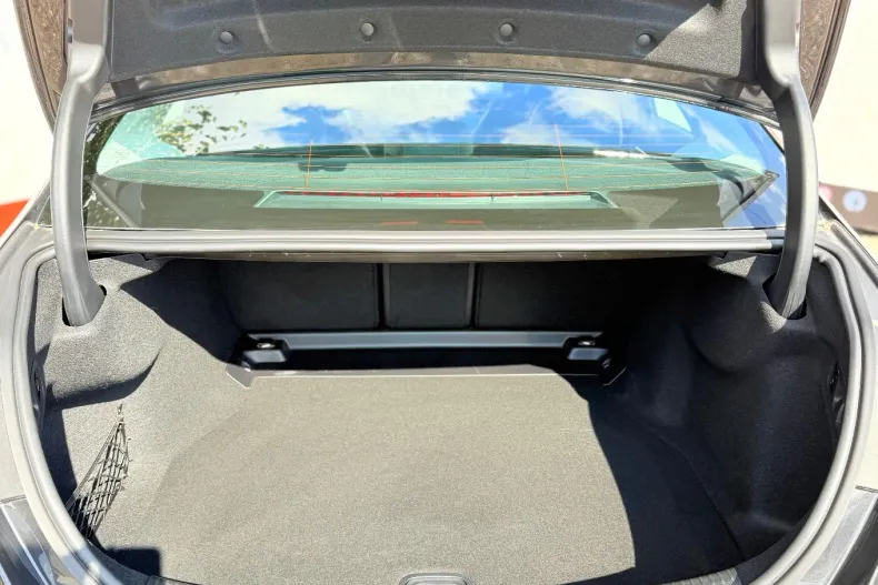 Mercedes-Benz C din 2024 cu 6.800 km - oferta MER136529 - foto 14