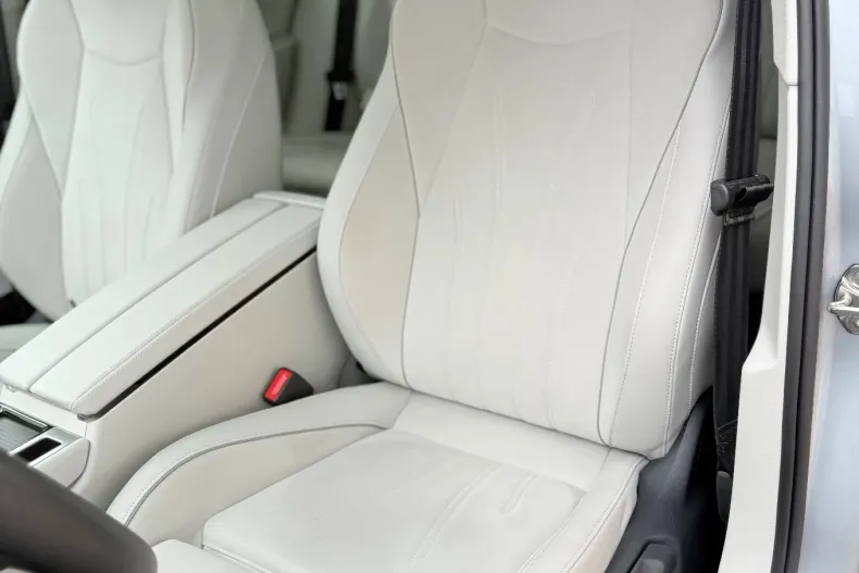 Volkswagen Passat din 2024 cu 11.000 km - oferta VOL136530 - foto 11