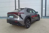 Toyota bZ4X din 2024 cu 6.900 km - oferta TOY136547 - foto 4