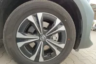 Toyota bZ4X din 2024 cu 6.900 km - oferta TOY136547 - foto 6