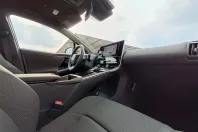 Toyota bZ4X din 2024 cu 6.900 km - oferta TOY136547 - foto 10