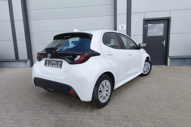 Toyota Yaris din 2021 cu 107.000 km - oferta TOY136550 - foto 4