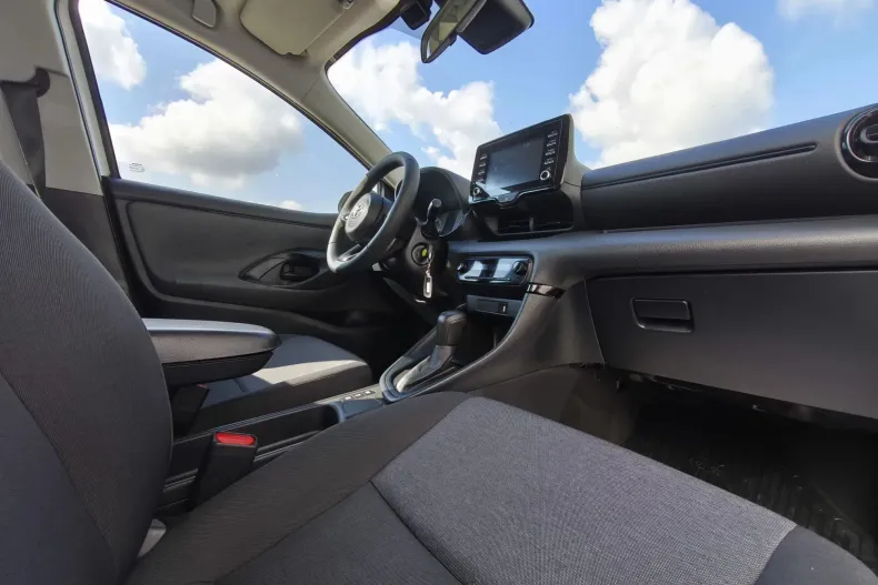 Toyota Yaris din 2021 cu 143.000 km - oferta TOY136551 - foto 10