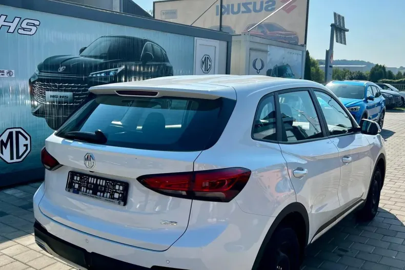 MG ZS din 2025 cu 10 km - oferta MG0136556 - foto 4