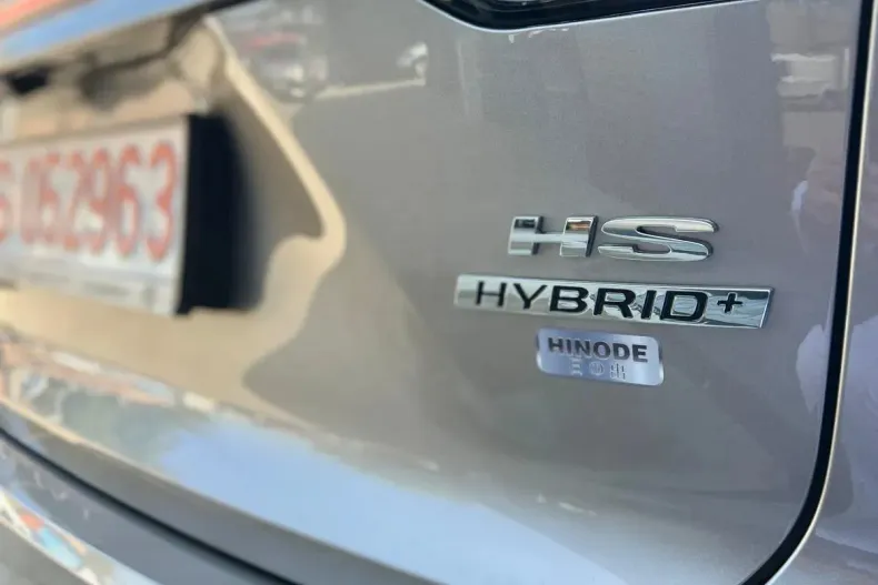 MG HS din 2025 cu 10 km - oferta MG0136557 - foto 3