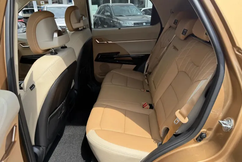 Ssangyong Actyon din 2025 cu 7 km - oferta SSA136570 - foto 11