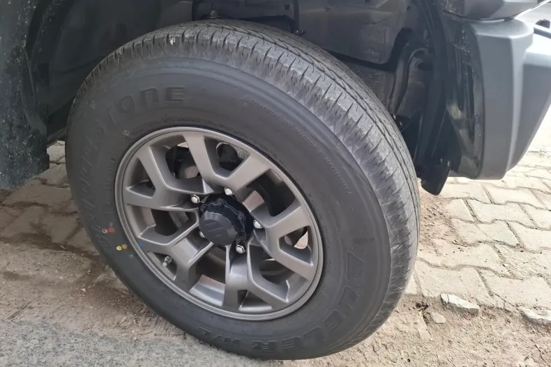 Suzuki Jimny din 2024 cu 359 km - oferta SUZ136573 - foto 4