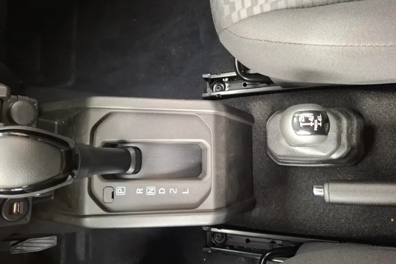 Suzuki Jimny din 2024 cu 359 km - oferta SUZ136573 - foto 27