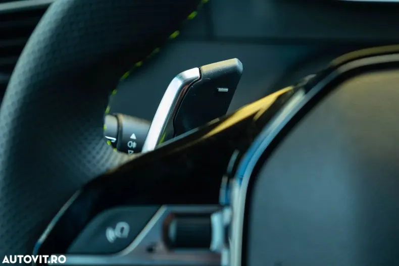 Peugeot 2008 din 2023 cu 54 km - oferta PEU136574 - foto 18