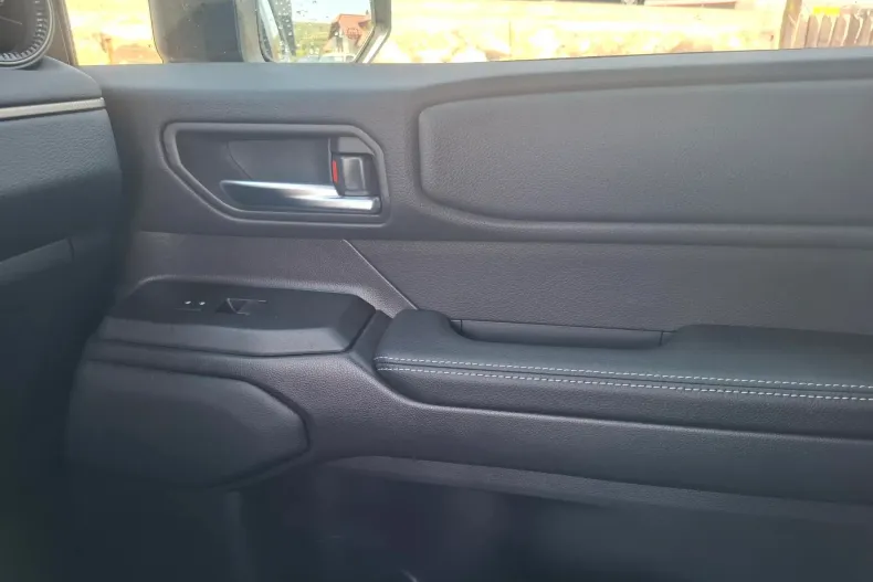 Toyota Land Cruiser 250 din 2024 cu 150 km - oferta TOY136576 - foto 26