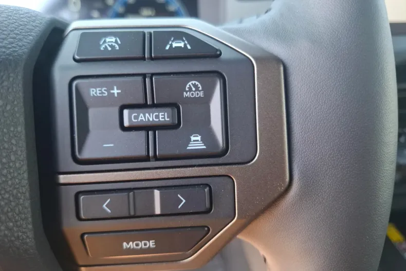 Toyota Land Cruiser 250 din 2024 cu 150 km - oferta TOY136576 - foto 29