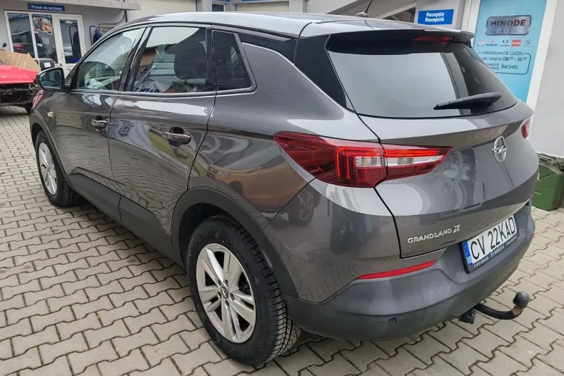 Opel Grandland (X) din 2019 cu 165.034 km - oferta OPE136580 - foto 2