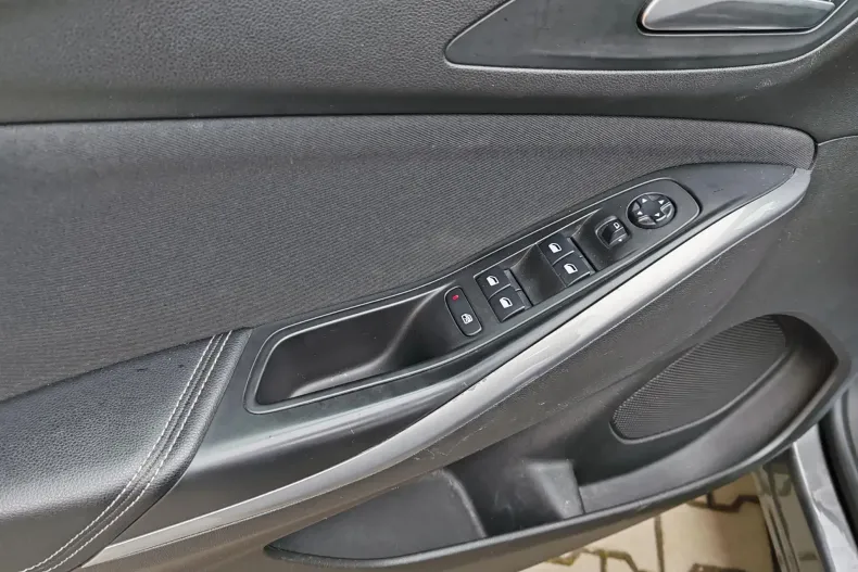 Opel Grandland (X) din 2019 cu 165.034 km - oferta OPE136580 - foto 15