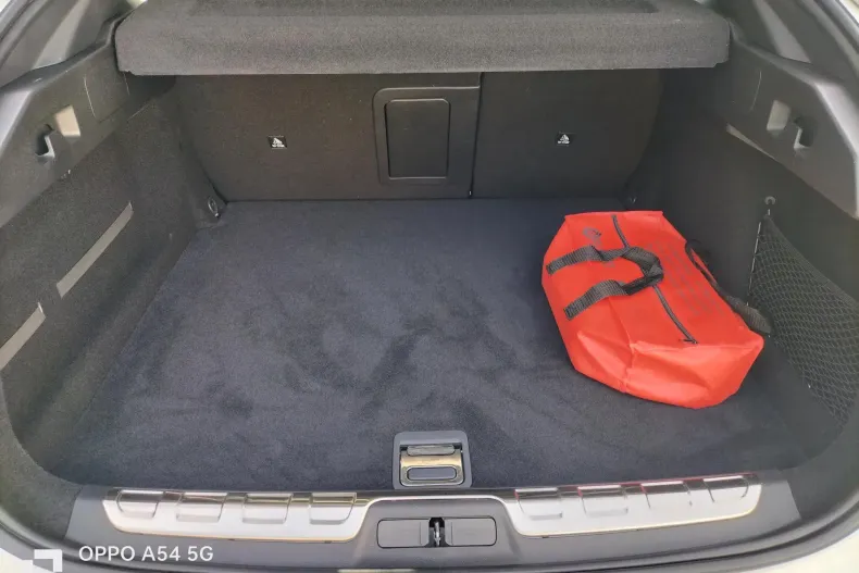 Peugeot 408 din 2023 cu 43.754 km - oferta PEU136582 - foto 4