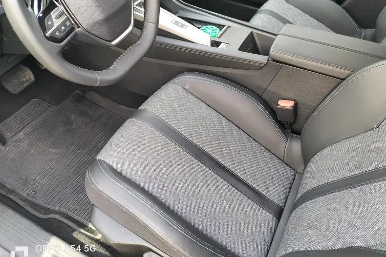 Peugeot 408 din 2023 cu 43.754 km - oferta PEU136582 - foto 25