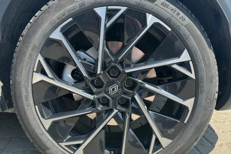 Renault Scenic din 2024 cu 5.200 km - oferta REN136587 - foto 4